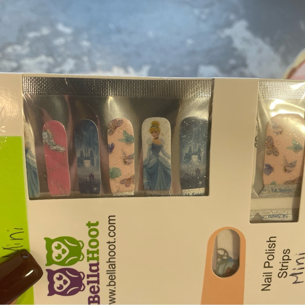 Kids Nail Polish Strips - Blue and Pink